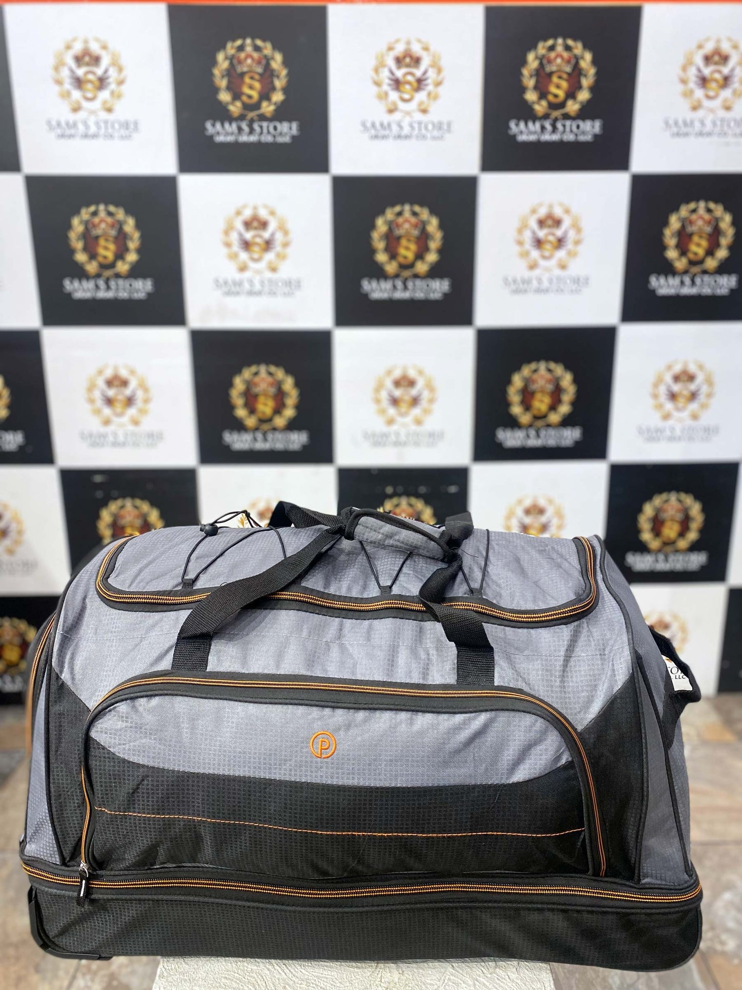 Protege 30" Rolling Travel Bag with Wheels – Grey & Black