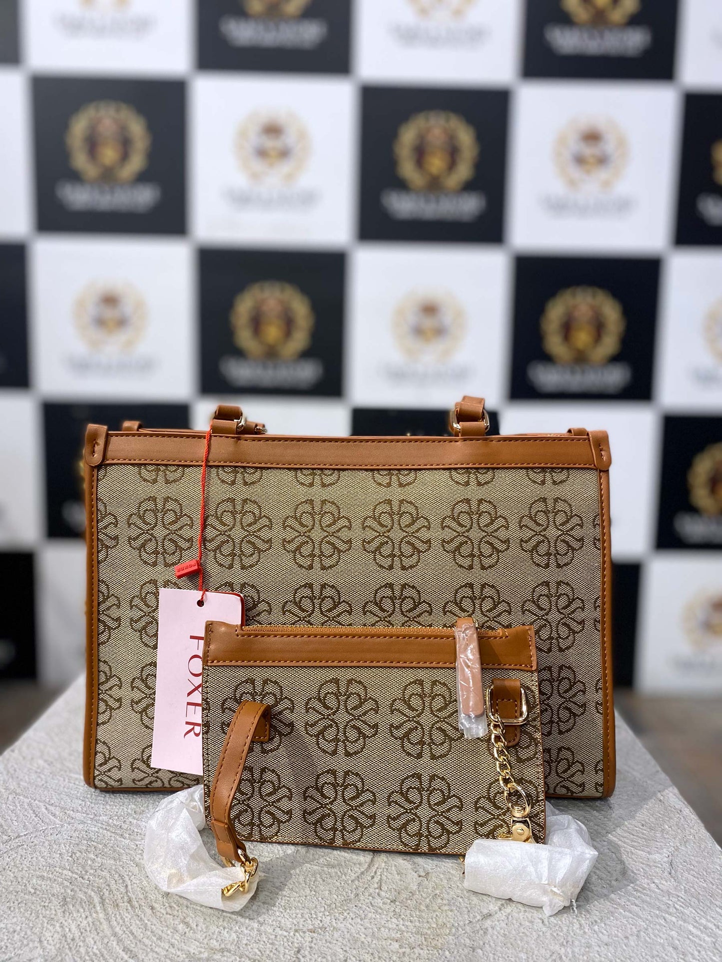 Stylish Signature Print Tote Handbag Set