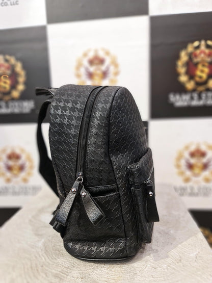 Mini Black Faux Leather Backpack for Ladies – Chic & Compact Design