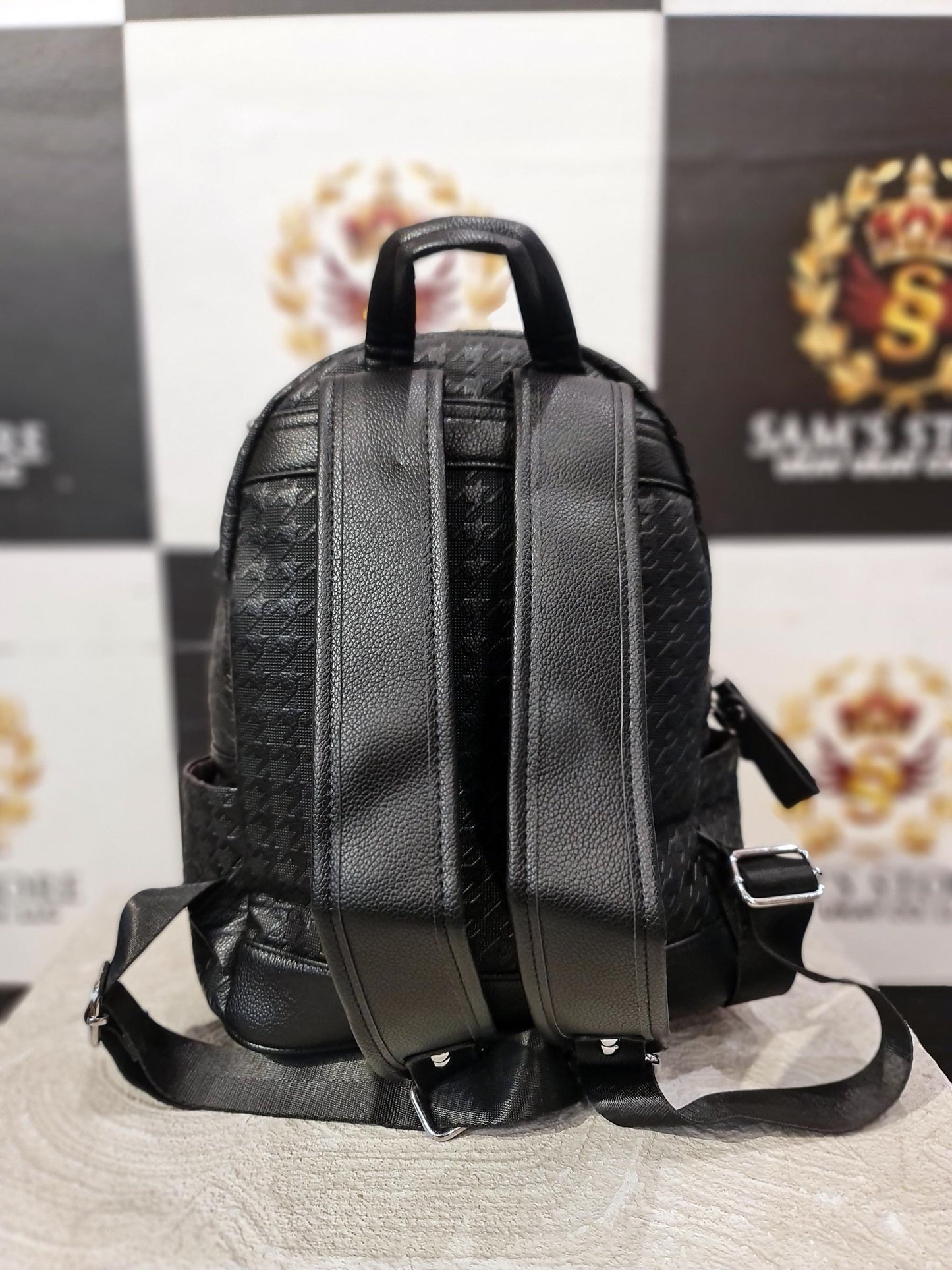 Mini Black Faux Leather Backpack for Ladies – Chic & Compact Design