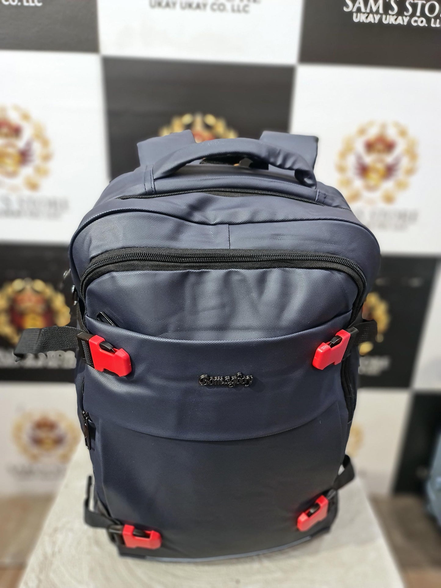 Navy Blue Laptop Backpack with Red Buckles – 17” Spacious Design