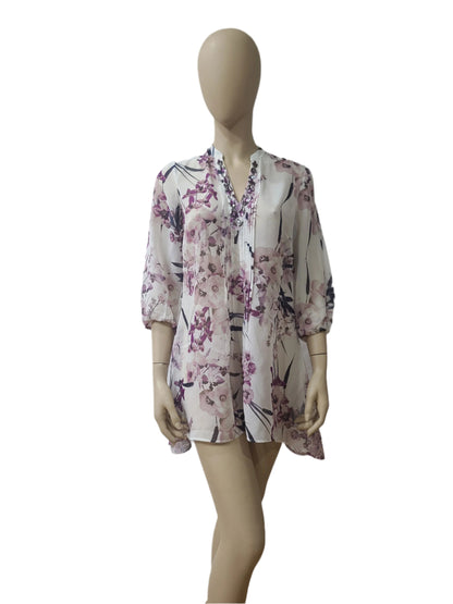 White and pink floral mini dress with full sleeves – size large