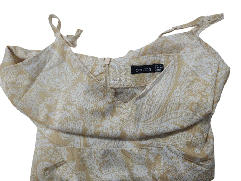 Boohoo Beige Paisley Sleeveless Mini Dress – Medium